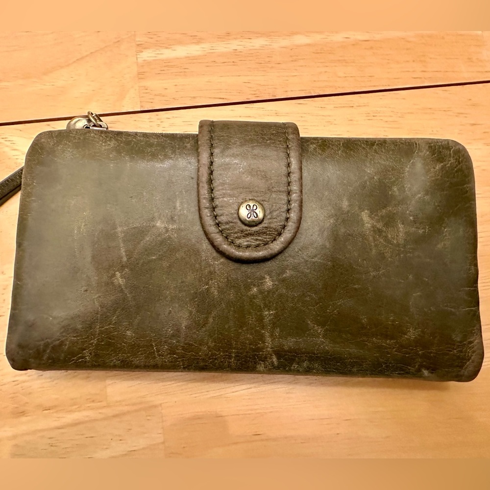 Hobo green leather wallet